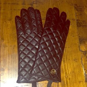 MMichael Kors genuine leather gloves